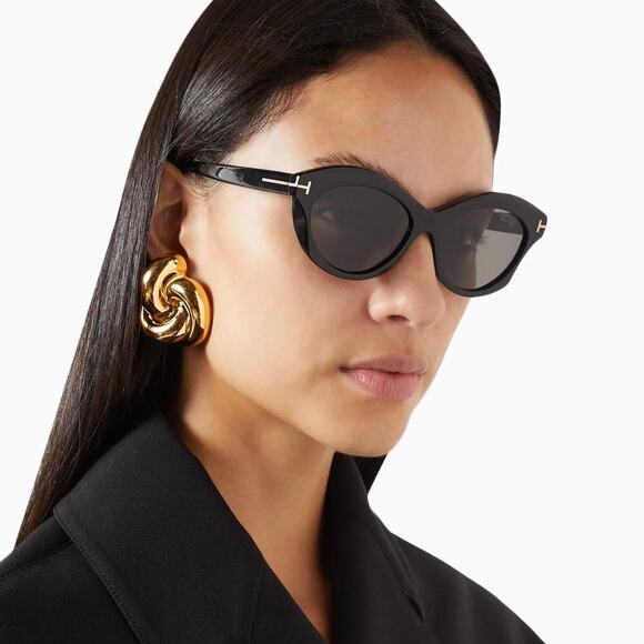 New, TOM FORD Toni Sunglasses TF1111 01C Authentic - Picture 1 of 14